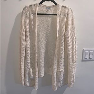 White old navy sweater